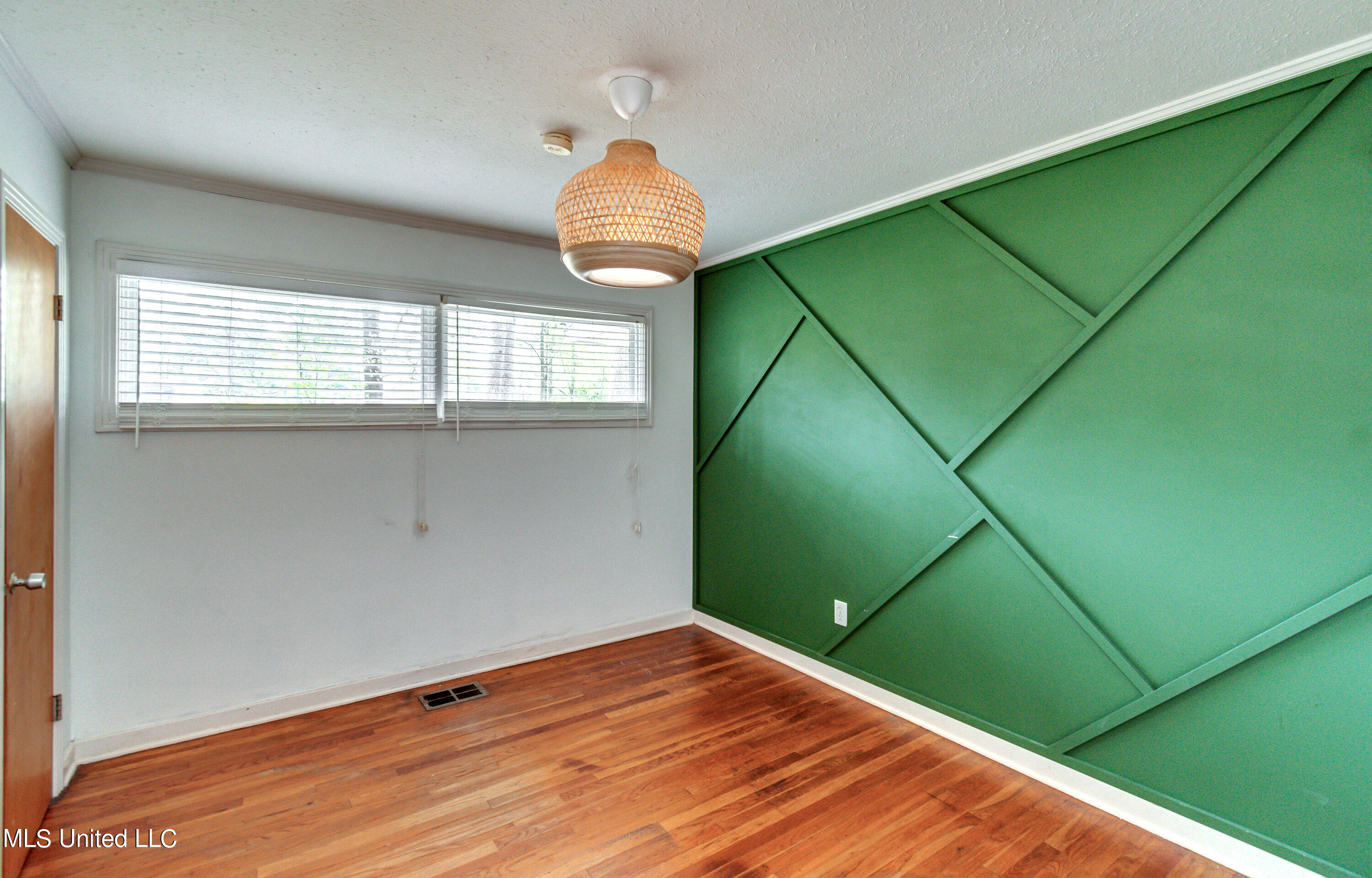 726 Brookwood Road Jackson, MS 39206 - Photo 30 of 45 726 Brookwood-43