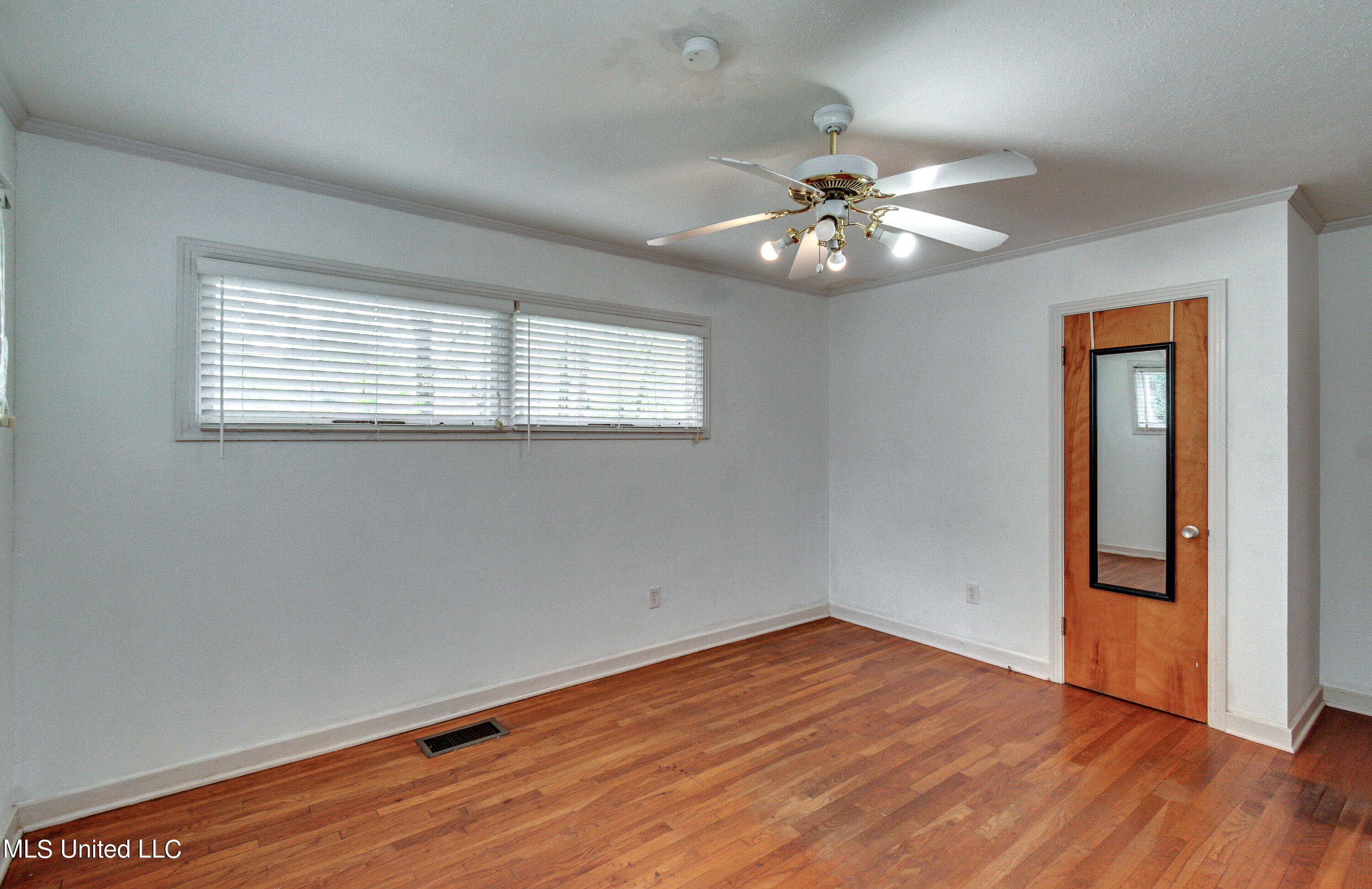 726 Brookwood Road Jackson, MS 39206 - Photo 35 of 45 726 Brookwood-51