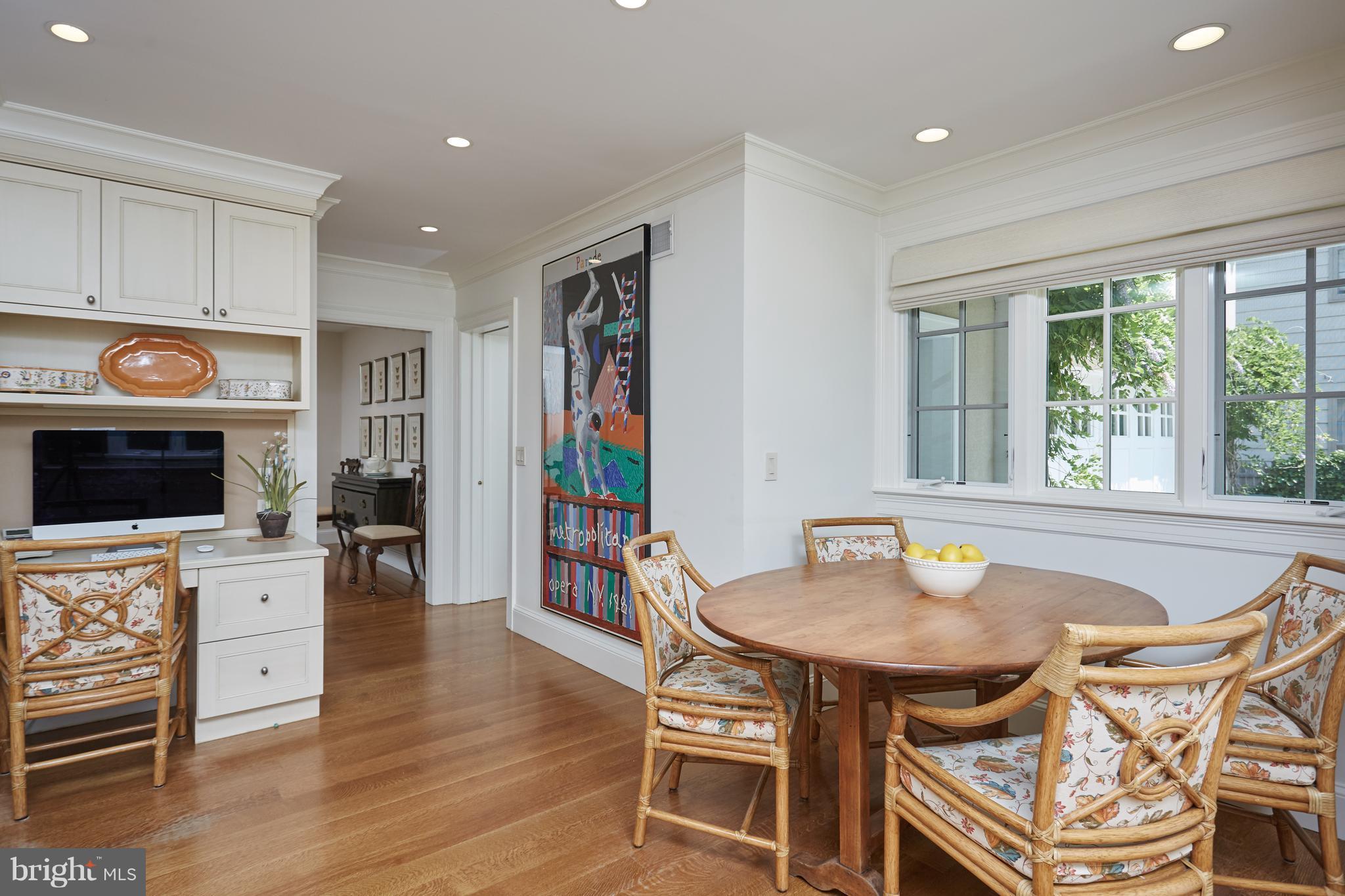 3110 Chain Bridge Road Northwest Washington, DC 20016 - Photo 12 of 30 Kitchen