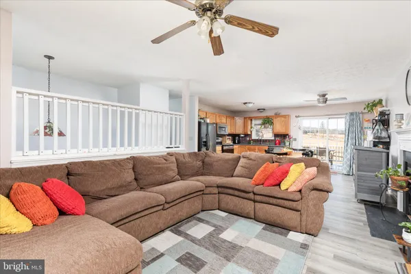 $284,900 | 125 Mulberry Lane, Wardensville, WV 26851