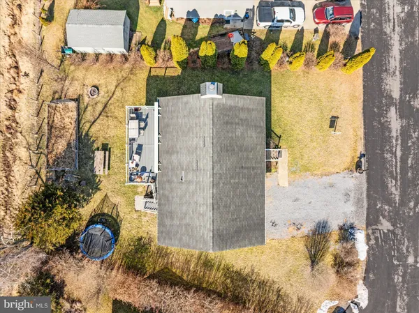$284,900 | 125 Mulberry Lane, Wardensville, WV 26851