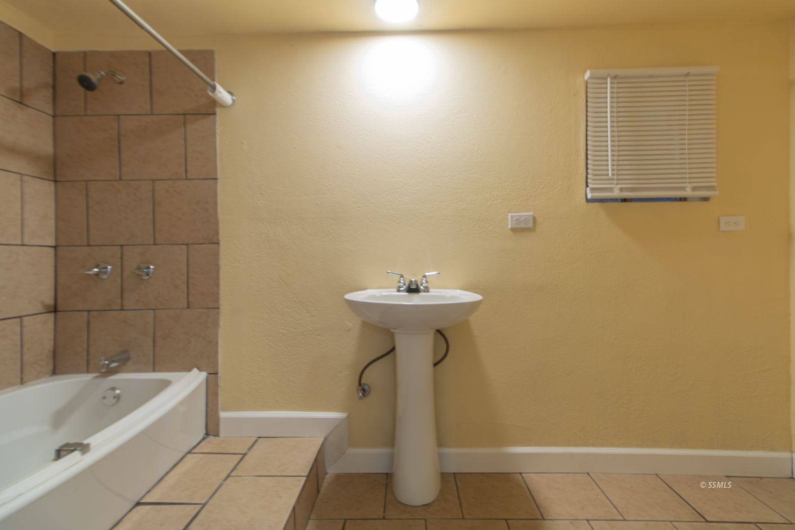 118 West Wilson Avenue Ridgecrest, CA 93555 - Photo 9 of 16 Gallery Image 9