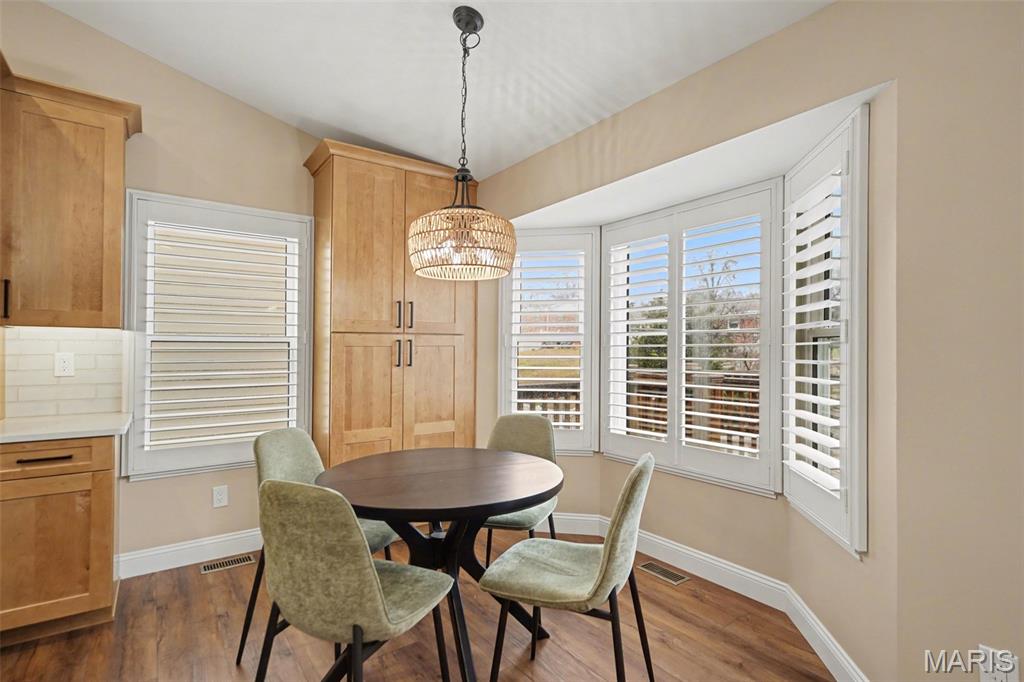 10152 Morgan Ridge Drive Affton, MO 63123 - Photo 7 of 31