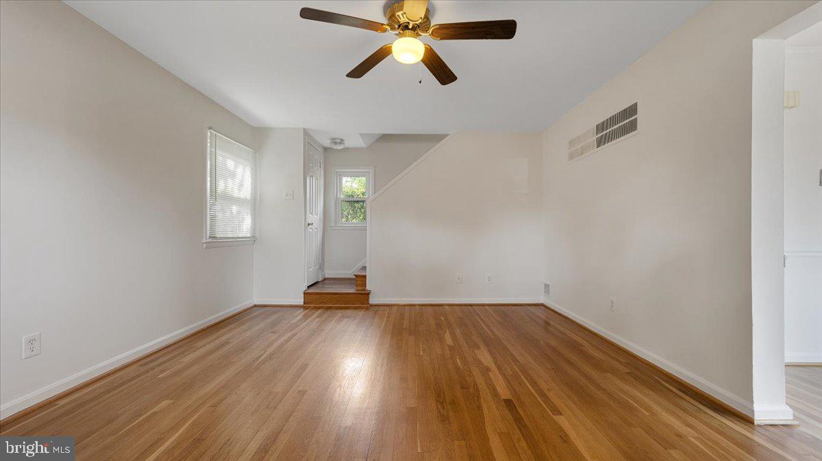 1107 Wilson Place Frederick, MD 21702 - Photo 4 of 19 Living Room