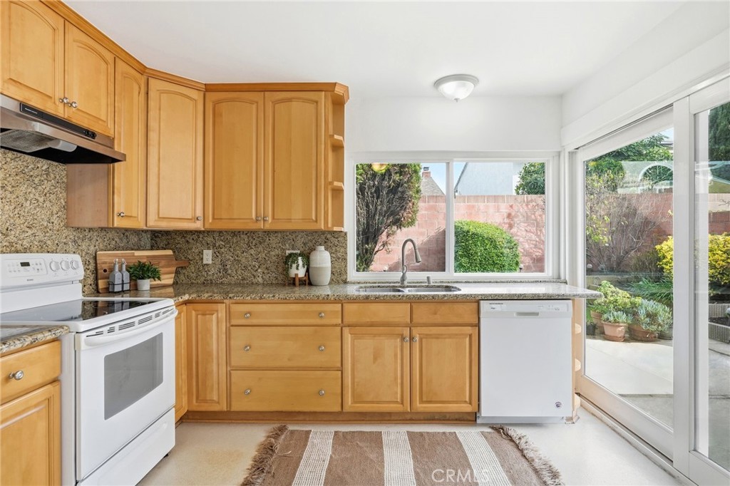 4161 Old Mill Street Irvine, CA 92604 - Photo 9 of 31