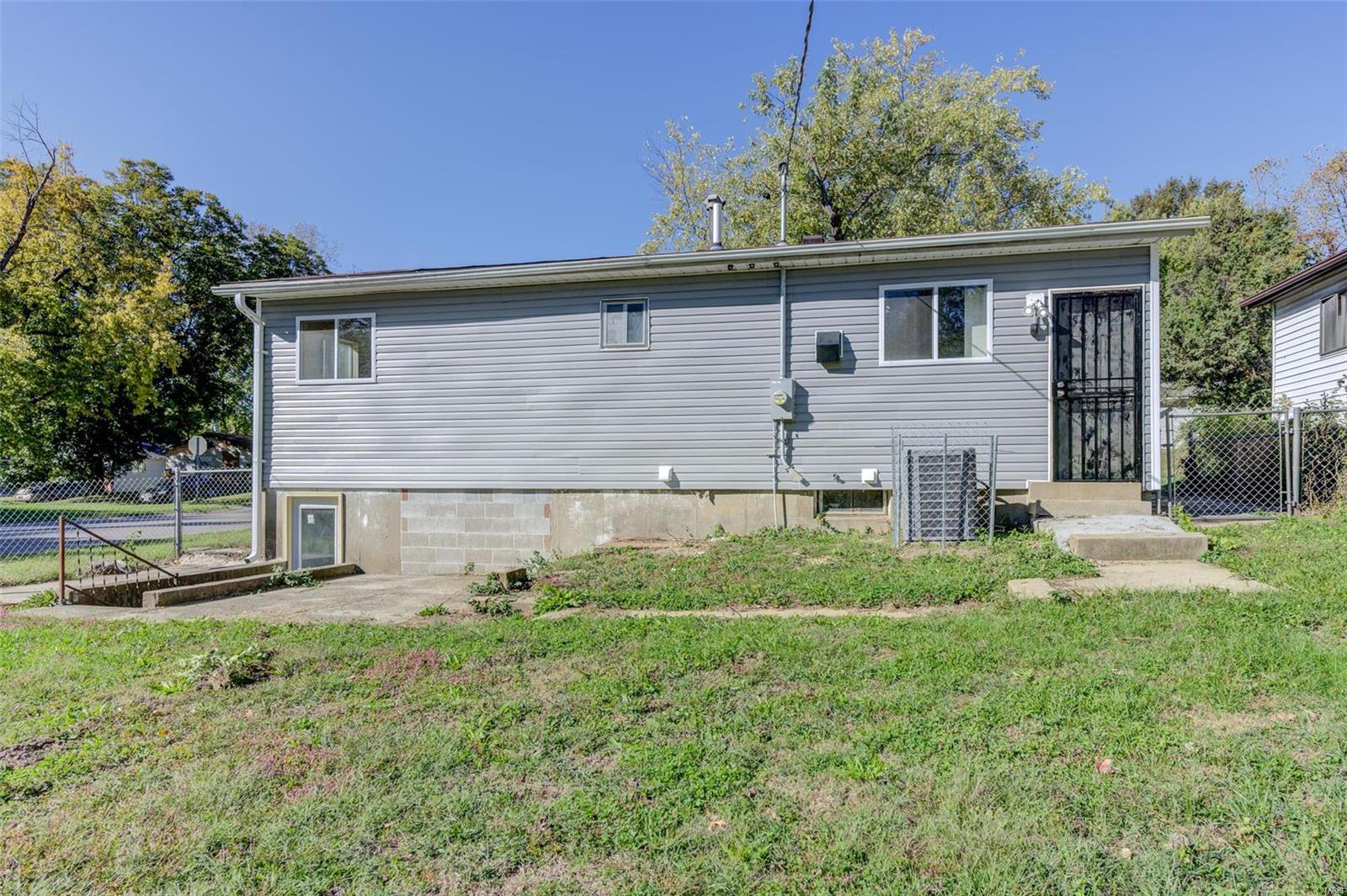 10500 Count Drive St. Louis, MO 63136 - Photo 14 of 14