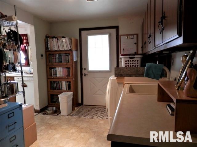 8065 St Joseph Road Benton, IL 62812 - Photo 9 of 26 Gallery Image 9