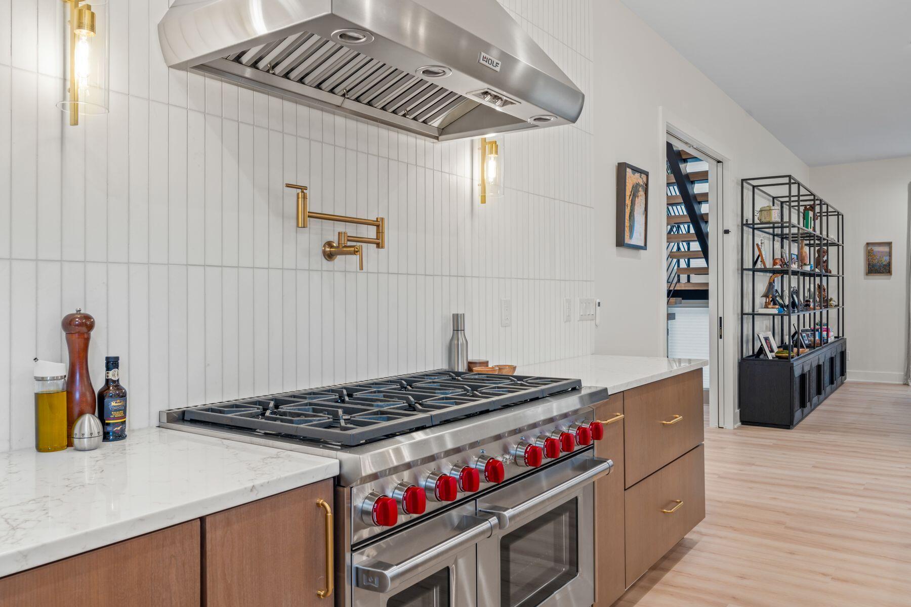2409 North Terrace Avenue Milwaukee, WI 53211 - Photo 15 of 51 Kitchen