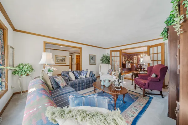 $609,000 | 600 East Woodcrest Drive, Appleton, WI 54915