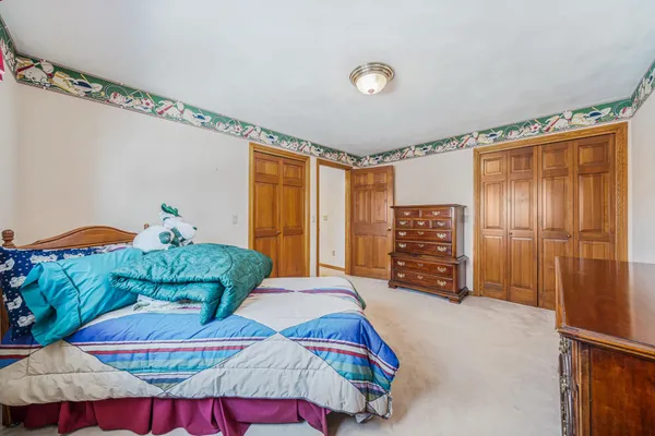 $609,000 | 600 East Woodcrest Drive, Appleton, WI 54915