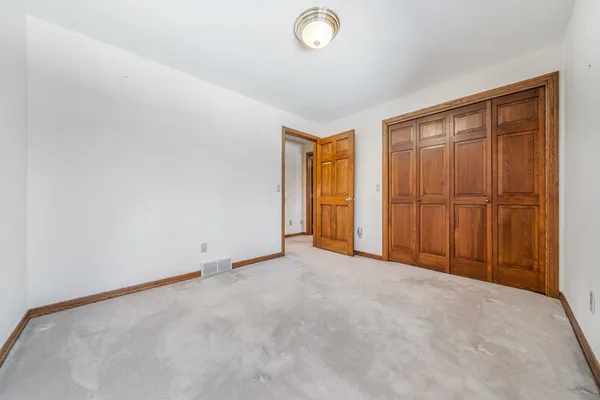 $609,000 | 600 East Woodcrest Drive, Appleton, WI 54915