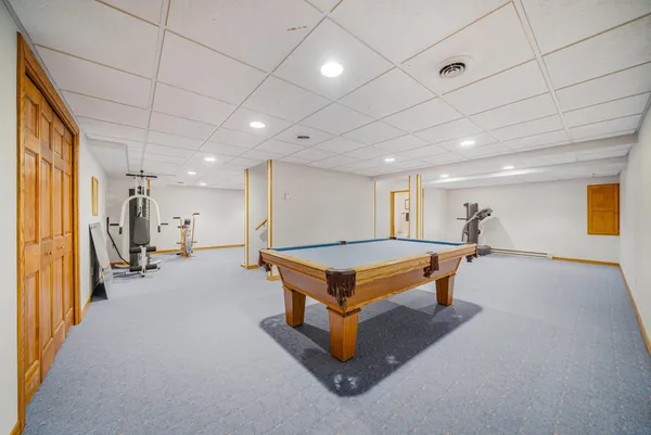 $609,000 | 600 East Woodcrest Drive, Appleton, WI 54915