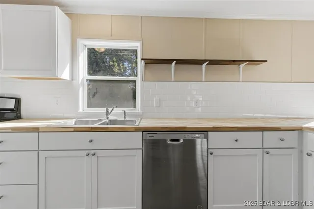 $179,000 | 412 West High Street, Eldon, MO 65026