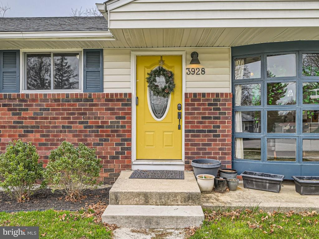 3928 Susanna Road Randallstown, MD 21133 - Photo 4 of 36
