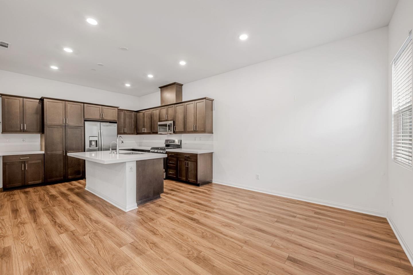 2146 Bluestone Circle Chula Vista, CA 91913 - Photo 11 of 37