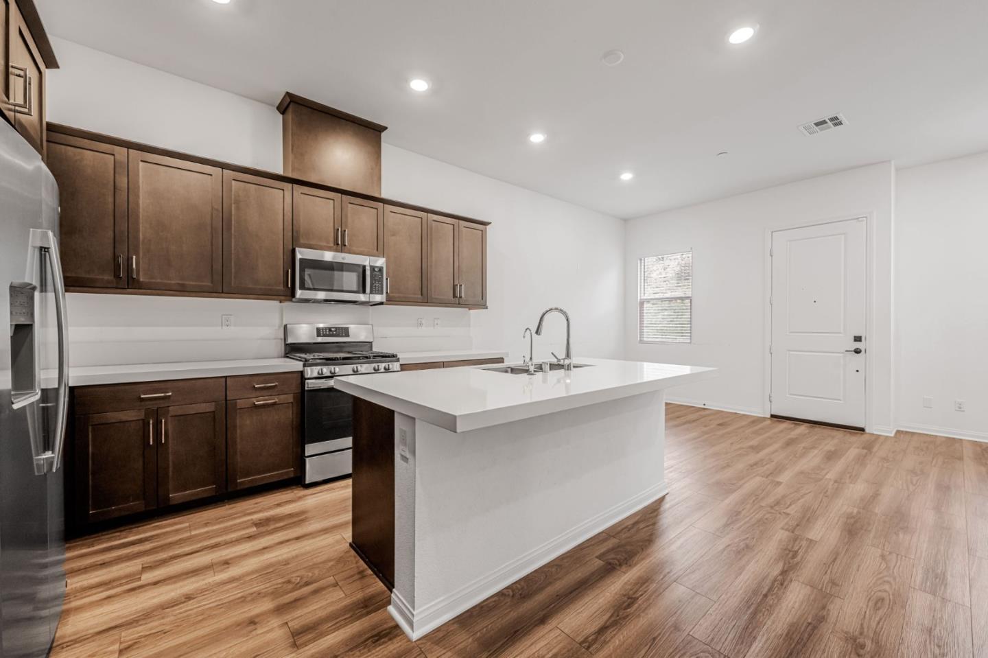 2146 Bluestone Circle Chula Vista, CA 91913 - Photo 13 of 37