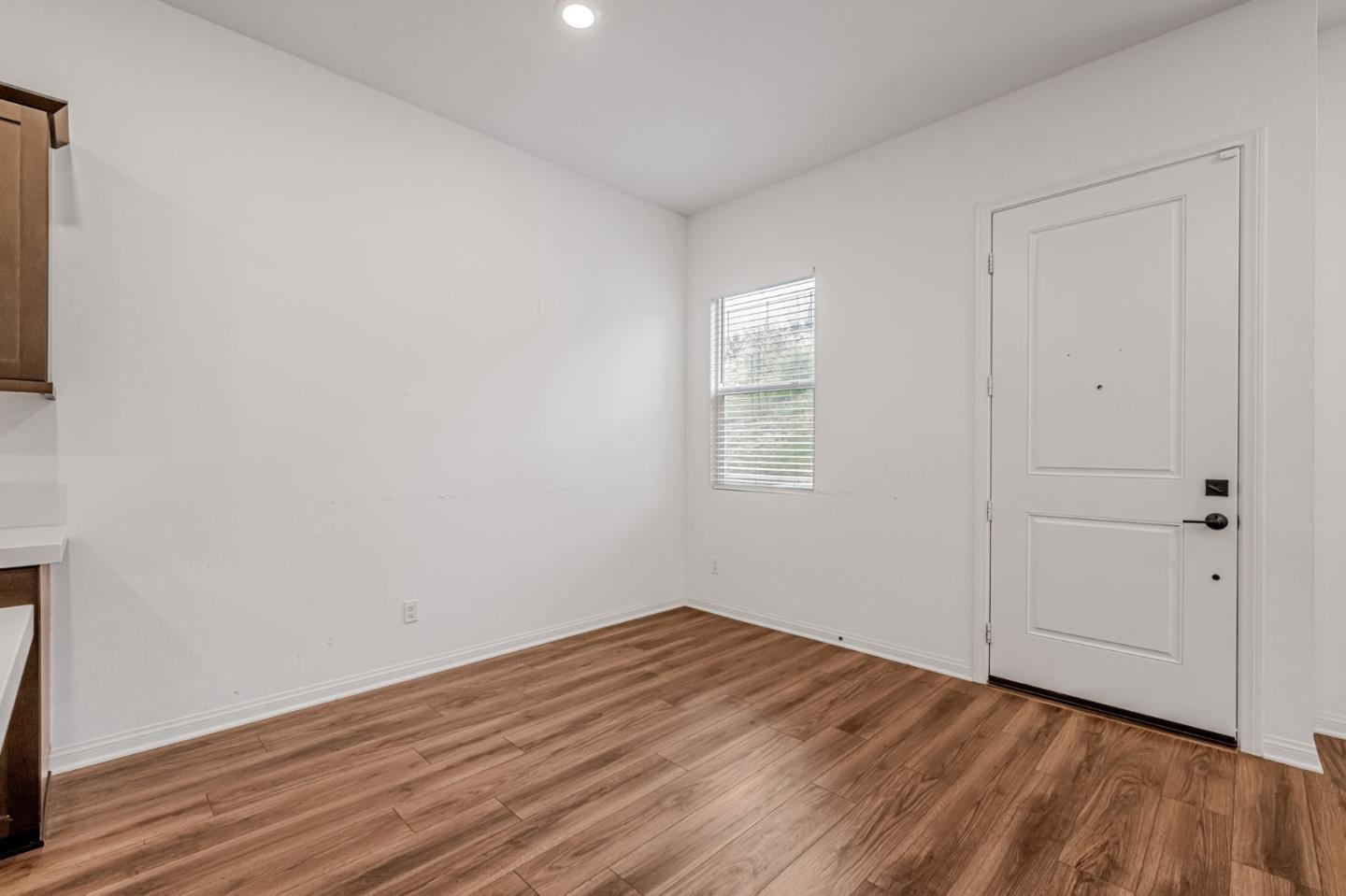 2146 Bluestone Circle Chula Vista, CA 91913 - Photo 17 of 37