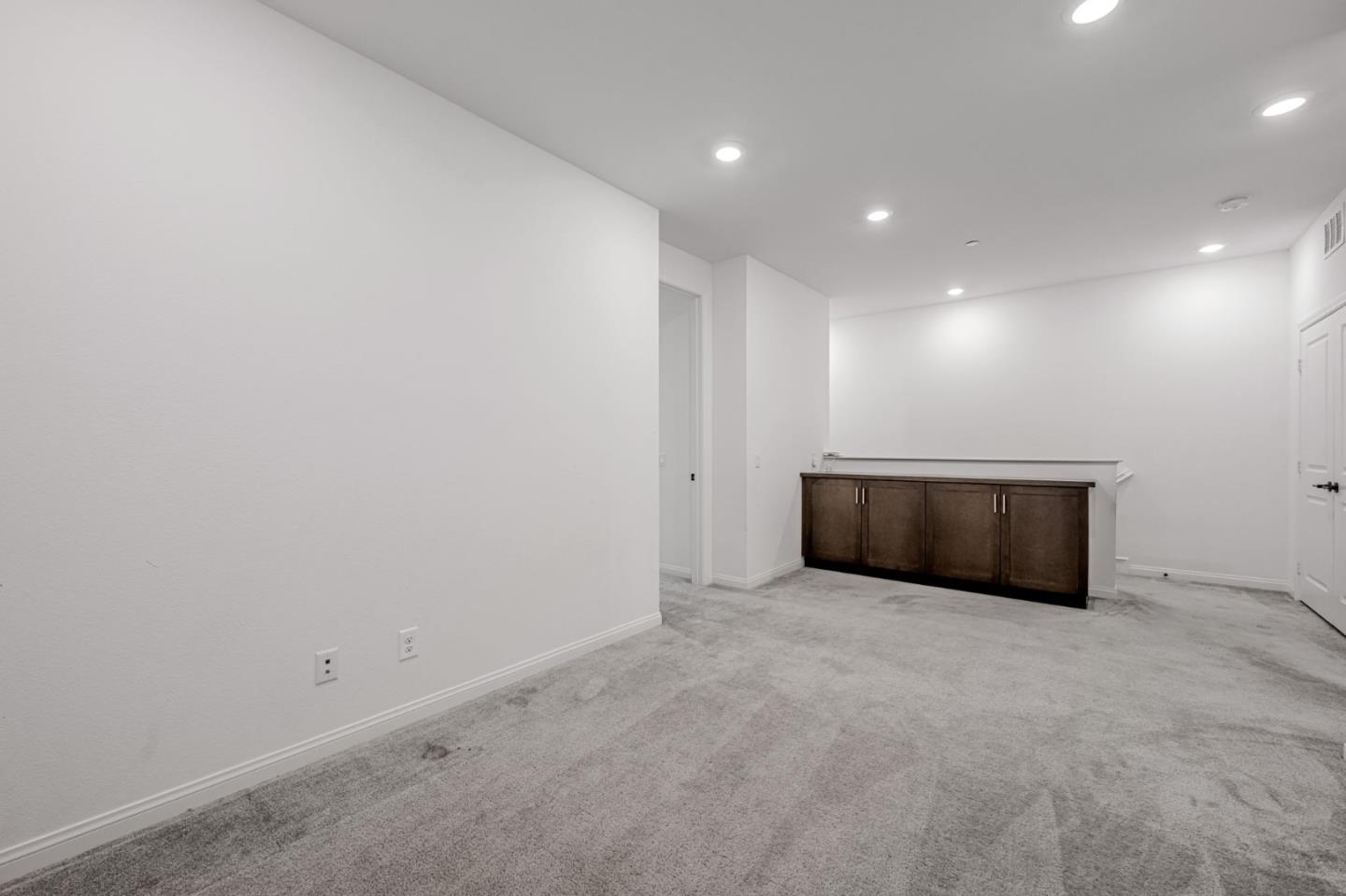 2146 Bluestone Circle Chula Vista, CA 91913 - Photo 19 of 37