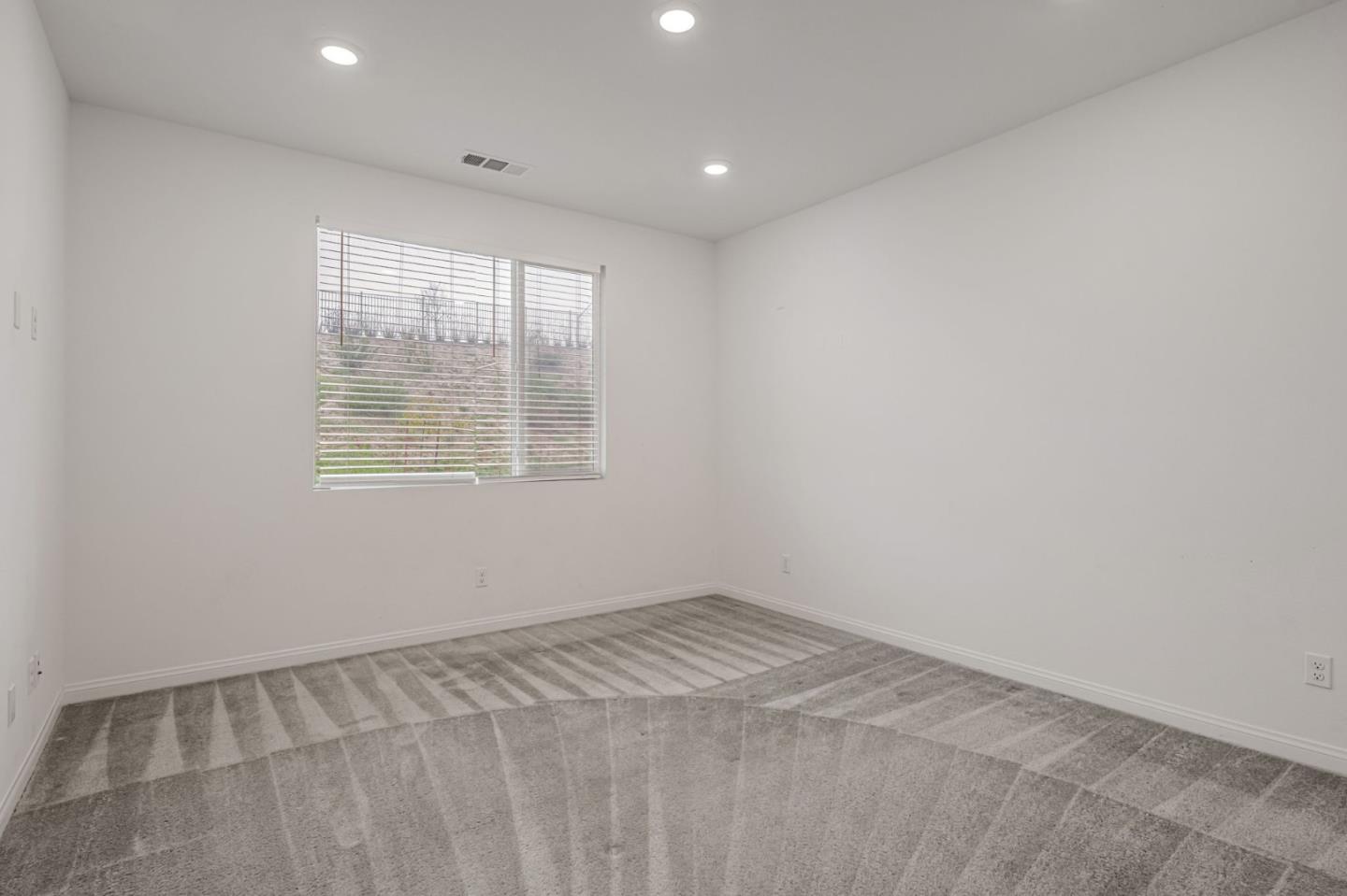 2146 Bluestone Circle Chula Vista, CA 91913 - Photo 25 of 37