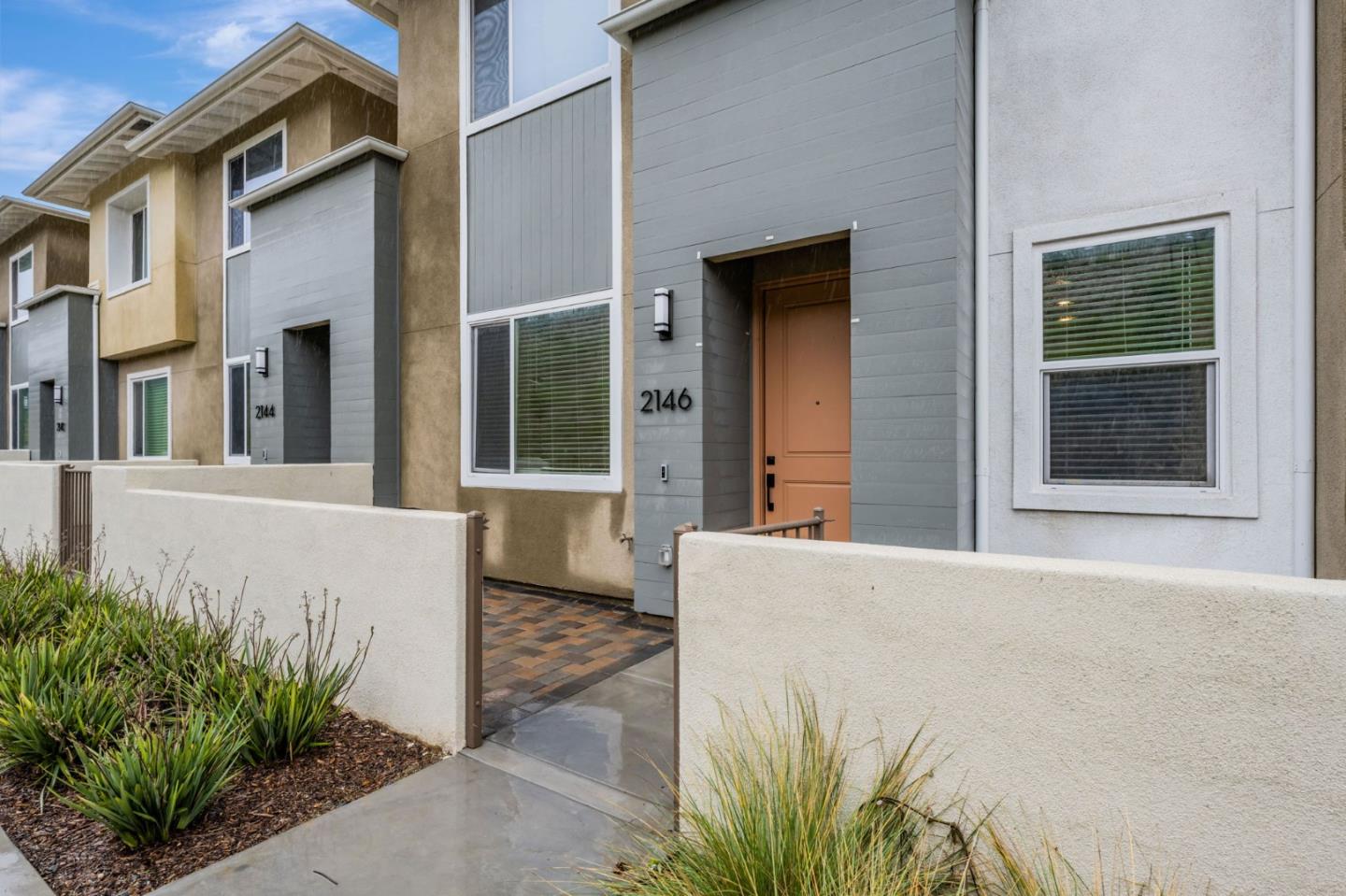 2146 Bluestone Circle Chula Vista, CA 91913 - Photo 3 of 37