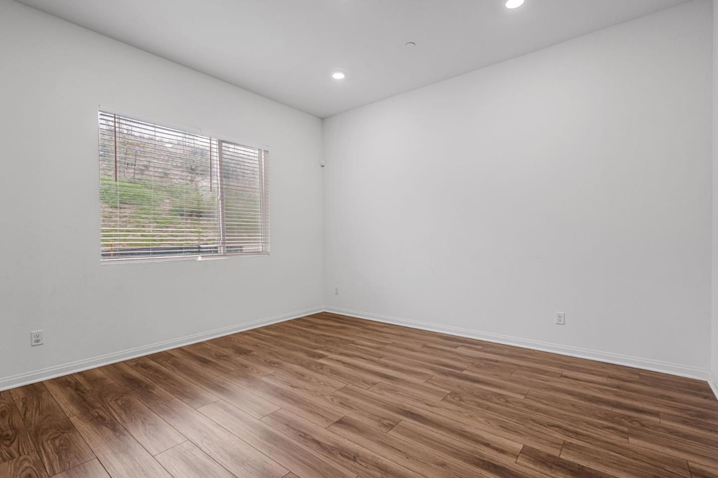 2146 Bluestone Circle Chula Vista, CA 91913 - Photo 8 of 37