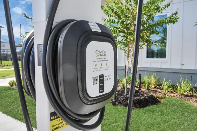 $1,466 | 2020 Grandway Drive, Unit 2106, Katy, TX 77449