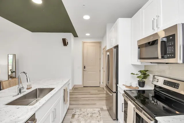 $1,466 | 2020 Grandway Drive, Unit 2106, Katy, TX 77449