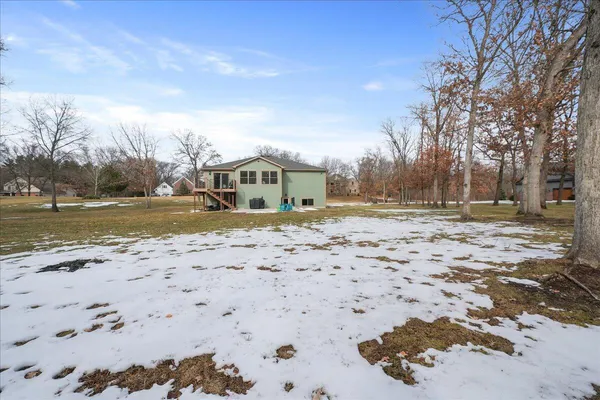 $650,000 | 8183 Old Oak Drive, Demotte, IN 46310