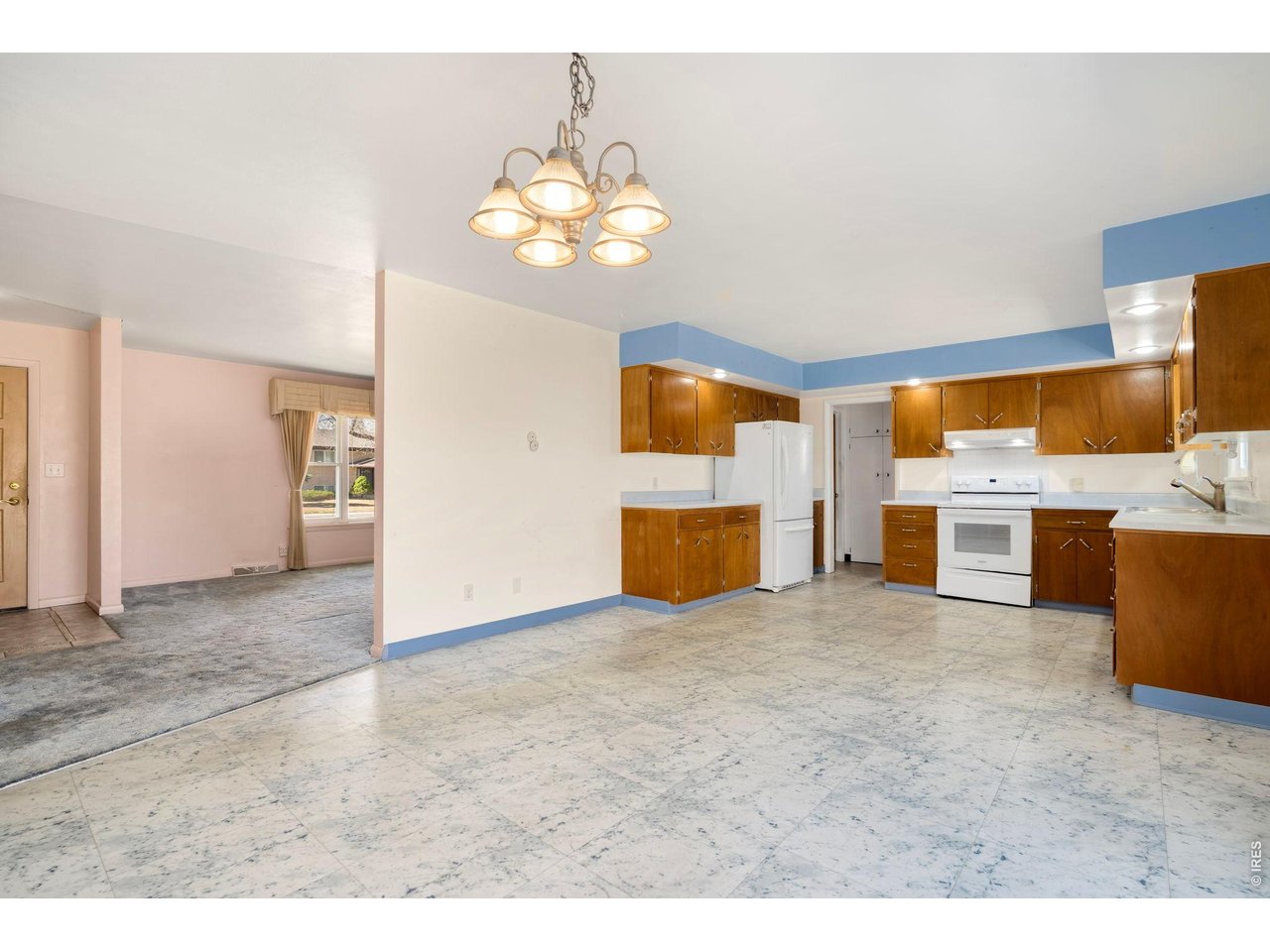 912 Rocky Road Fort Collins, CO 80521 - Photo 7 of 17