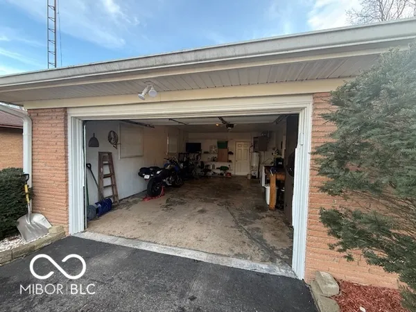 $200,000 | 208 South Street, North Vernon, IN 47265