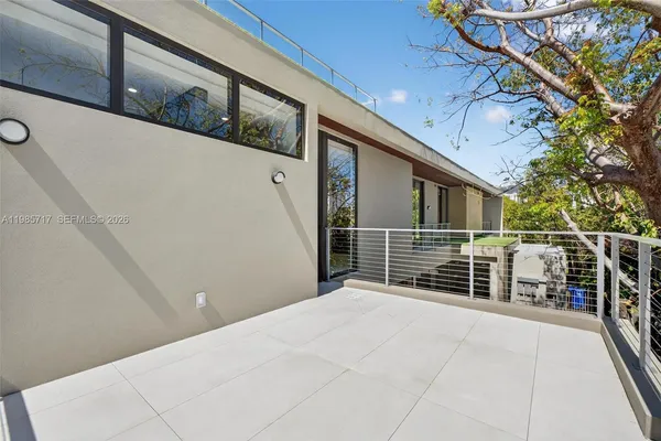 $4,595,000 | 234 Southwest 22nd Road, Miami, FL 33129