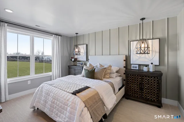 $899,000 | 1 Lockwood Drive, Unit 44, Danbury, CT 06810