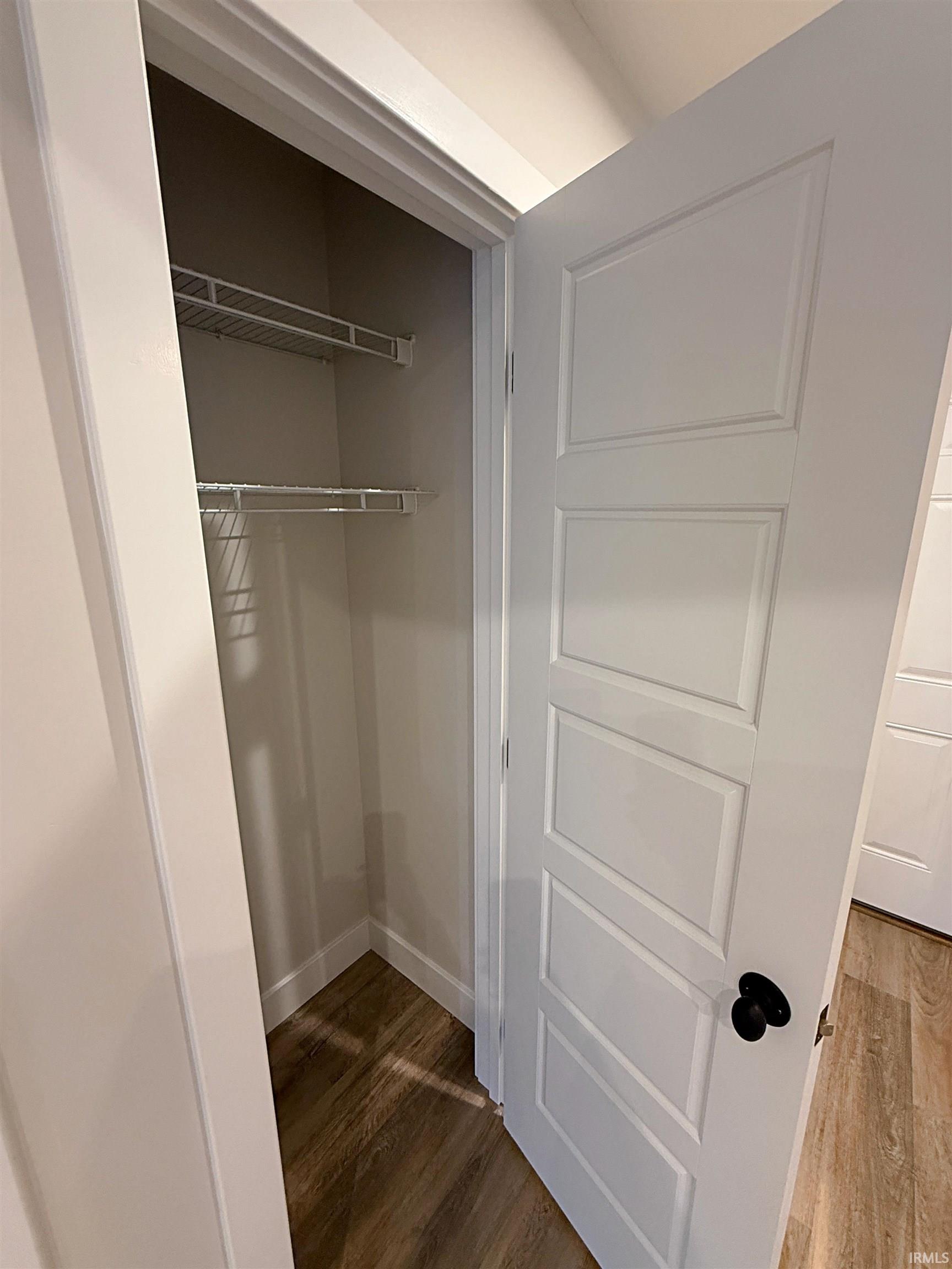 9 Beacon Way Washington, IN 47501 - Photo 13 of 31