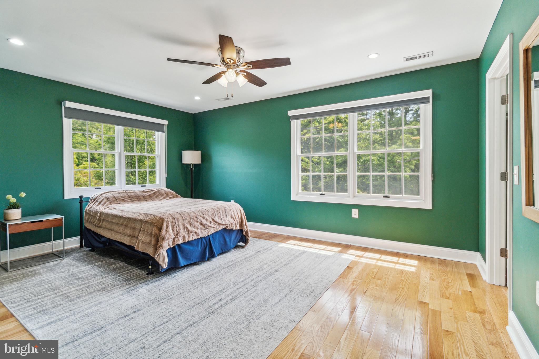 911 Regester Avenue Baltimore, MD 21239 - Photo 24 of 40 Primary bedroom