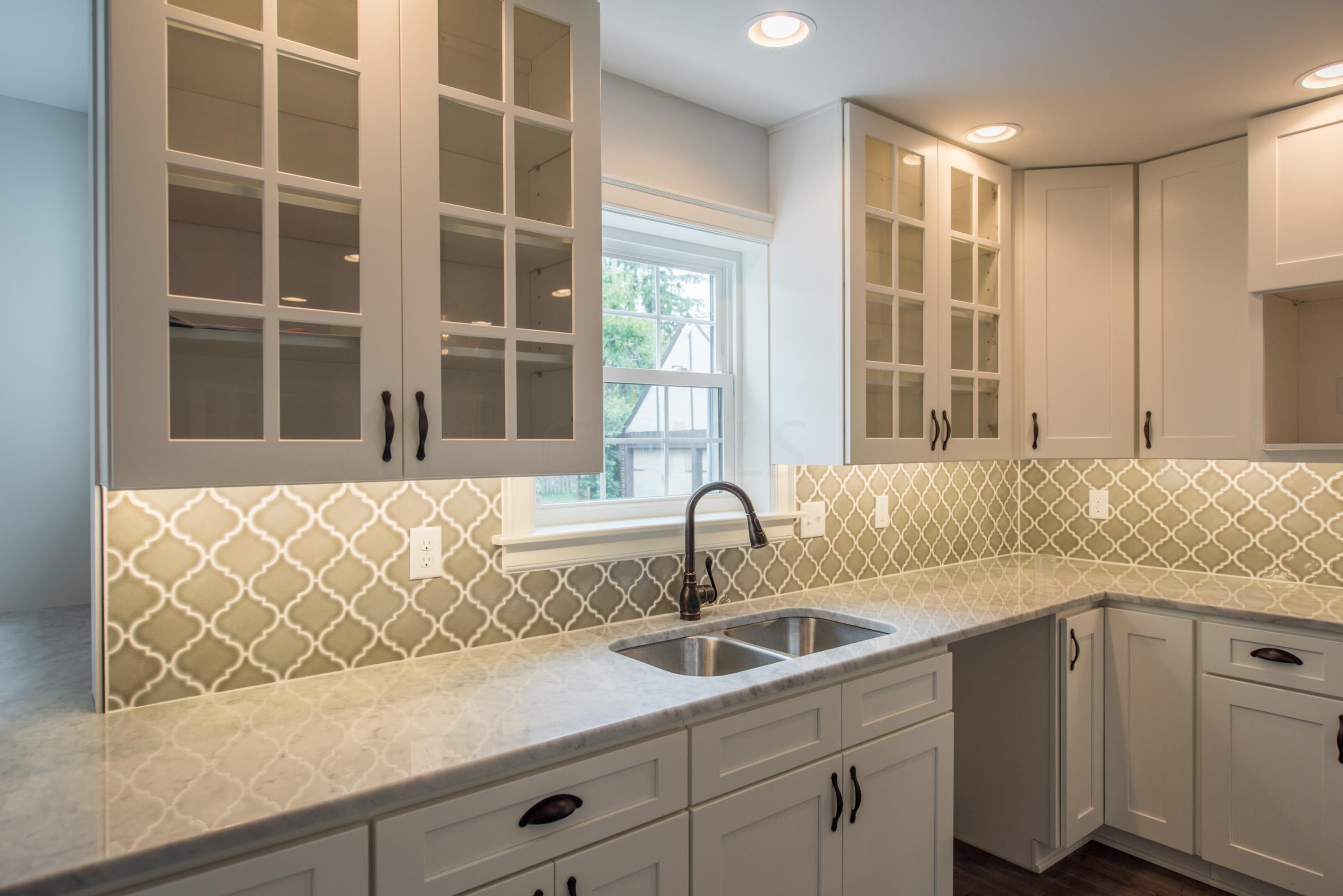 188 South Chesterfield Road Columbus, OH 43209 - Photo 12 of 61