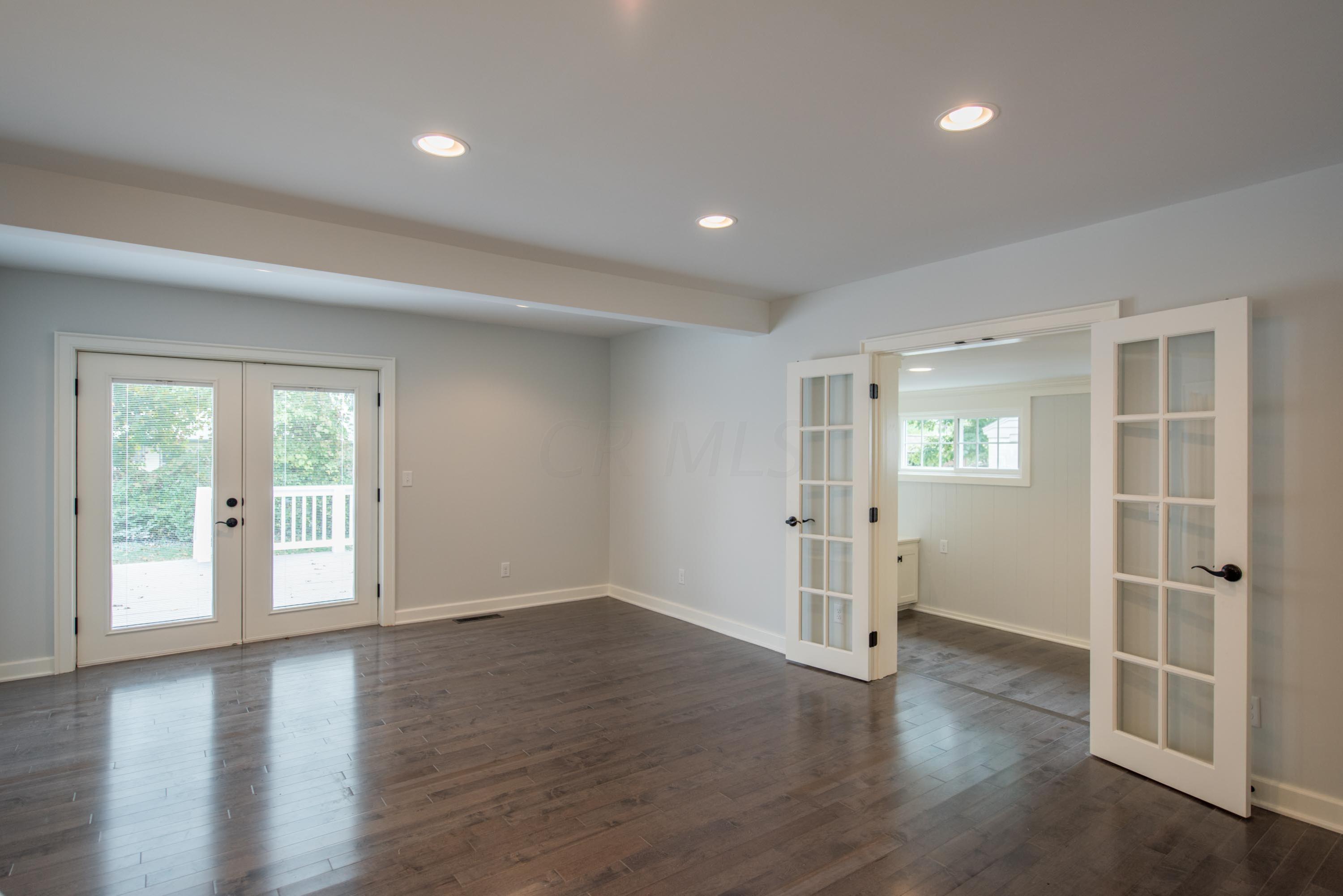 188 South Chesterfield Road Columbus, OH 43209 - Photo 18 of 61