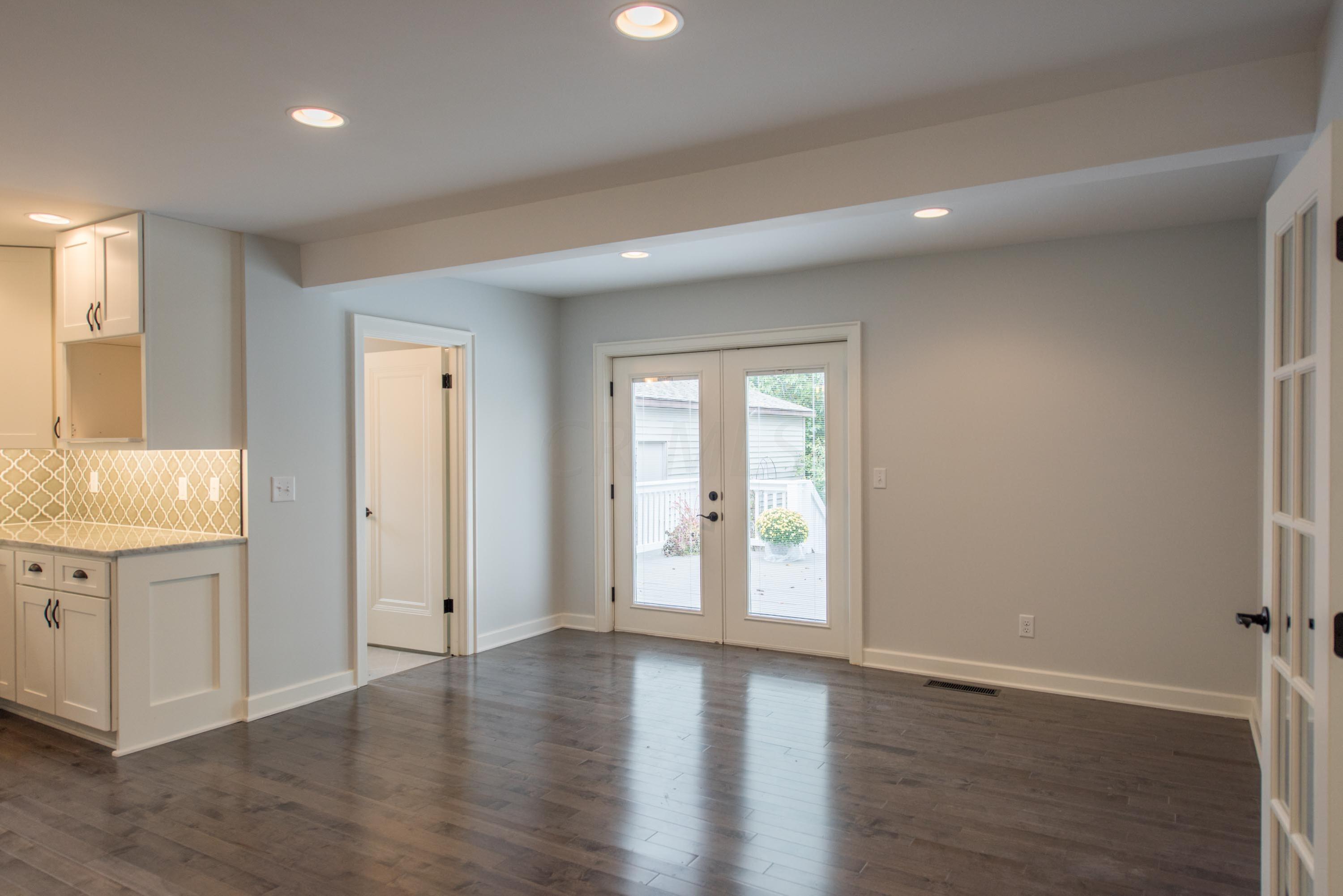188 South Chesterfield Road Columbus, OH 43209 - Photo 22 of 61
