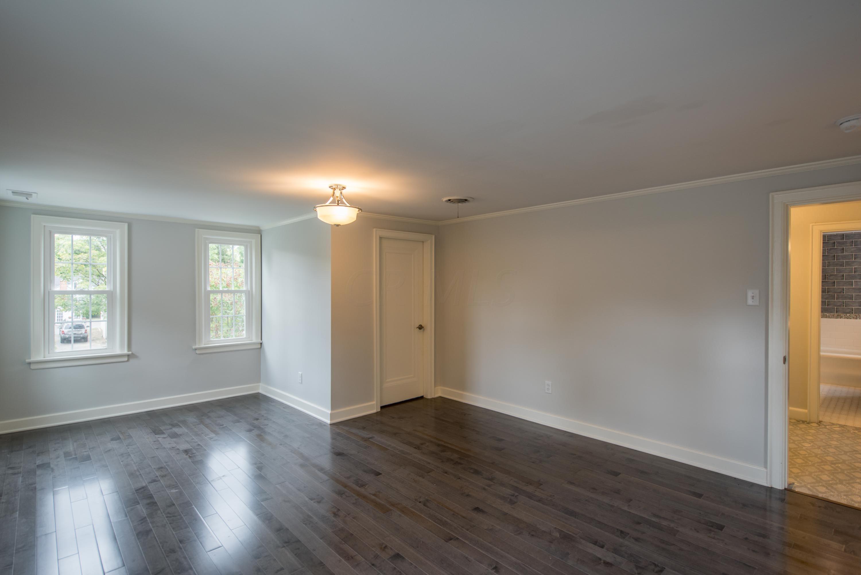 188 South Chesterfield Road Columbus, OH 43209 - Photo 39 of 61