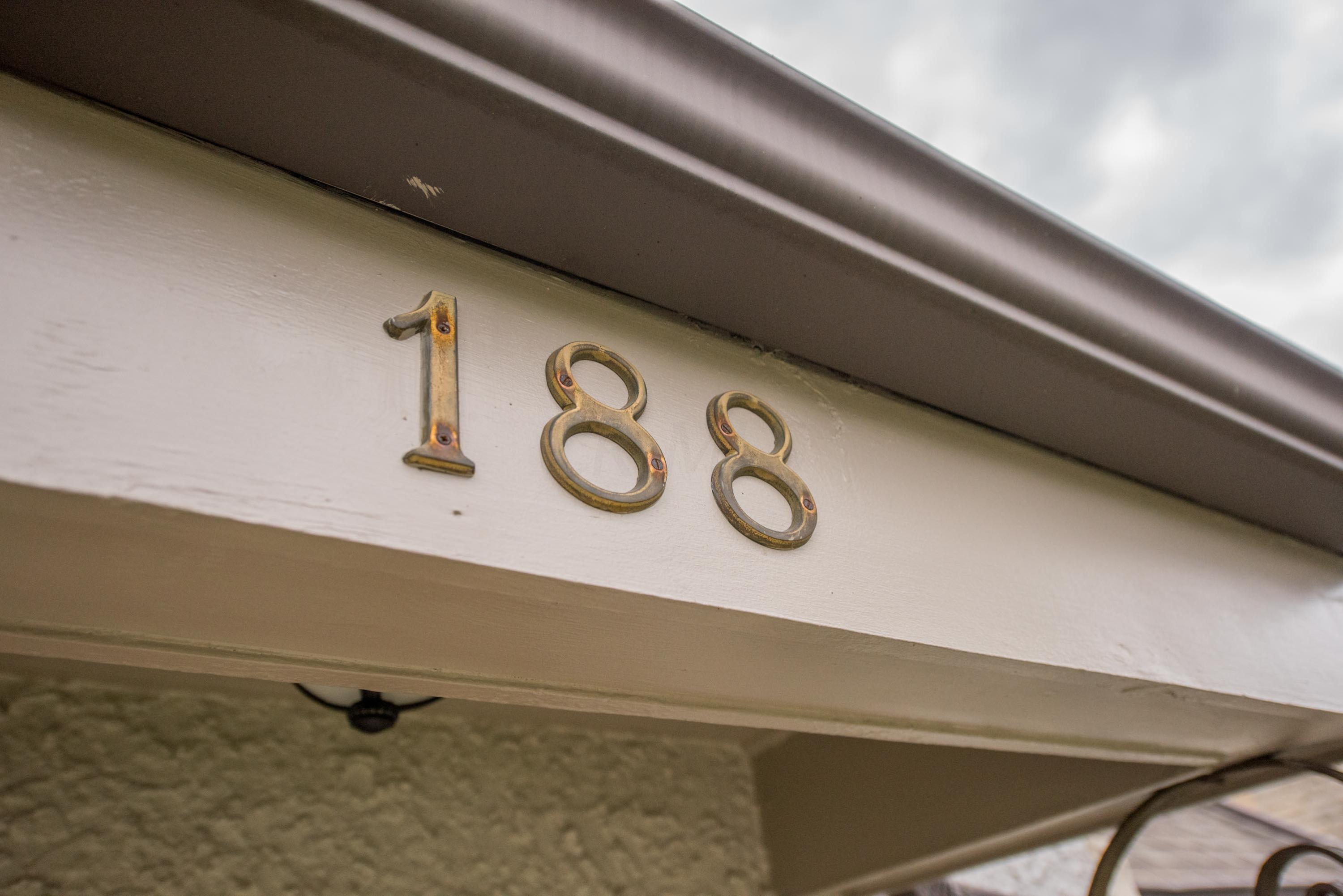 188 South Chesterfield Road Columbus, OH 43209 - Photo 4 of 61