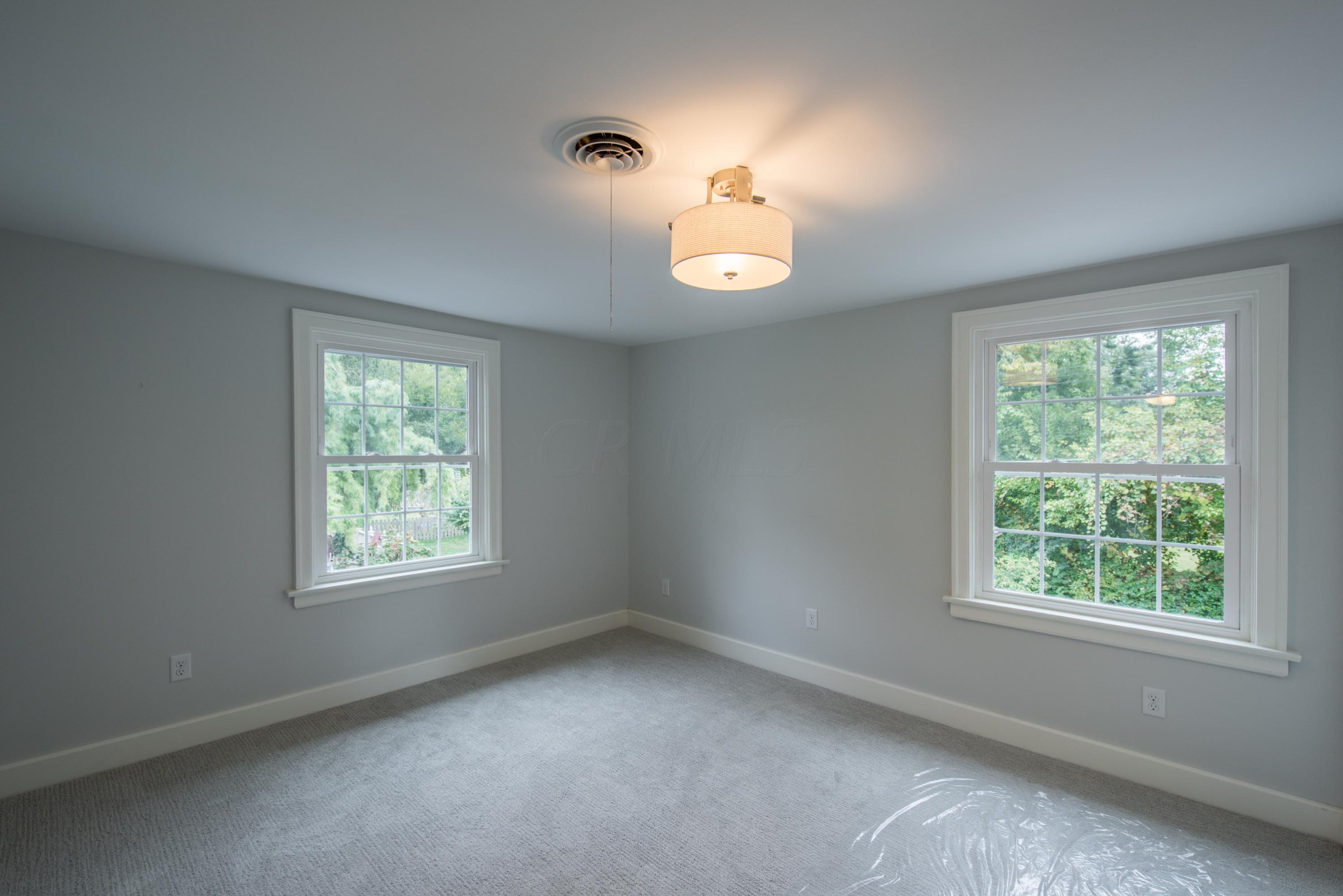 188 South Chesterfield Road Columbus, OH 43209 - Photo 49 of 61