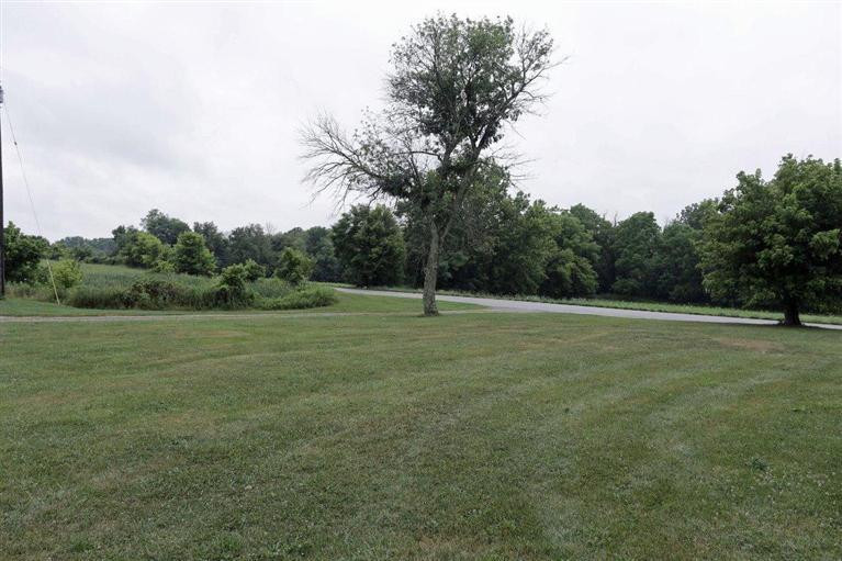 1631 Cedar Road Stamping Ground, KY 40379 - Photo 10 of 27 Photo 10