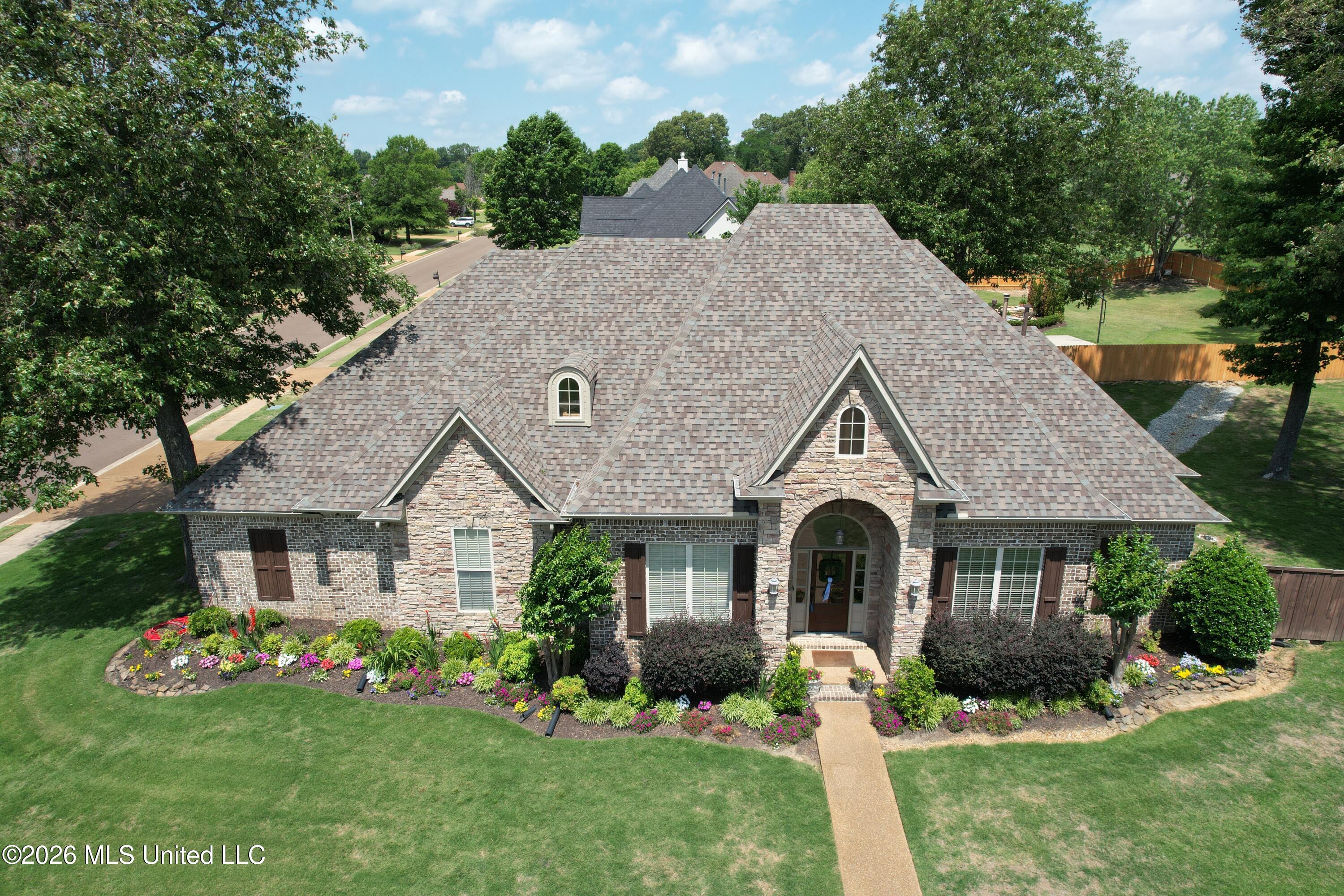 1435 Hillshire Road Hernando, MS 38632 - Photo 3 of 23 DJI_0335