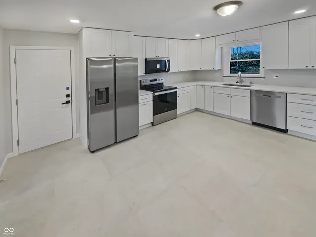 $315,000 | 5530 Skyridge Drive, Indianapolis, IN 46250