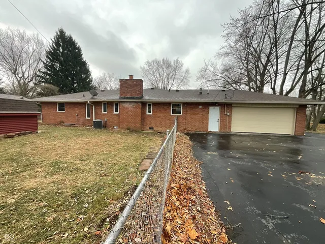 $315,000 | 5530 Skyridge Drive, Indianapolis, IN 46250