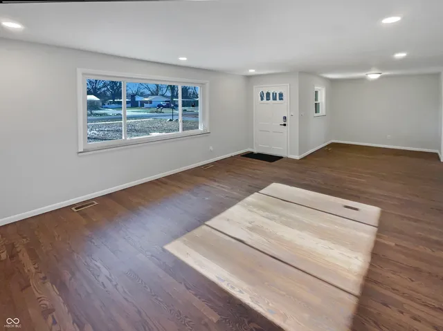 $315,000 | 5530 Skyridge Drive, Indianapolis, IN 46250