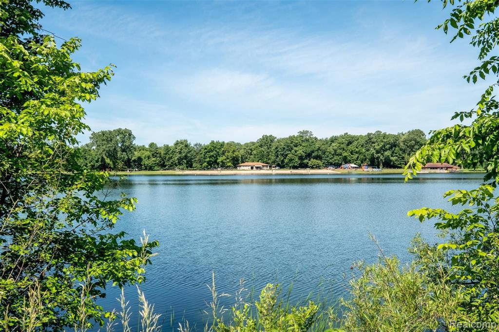 3579 Longview Avenue Rochester Hills, MI 48307 - Photo 34 of 34