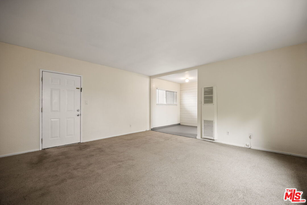 161 West Channel Road, Unit 5 Santa Monica, CA 90402 - Photo 7 of 21