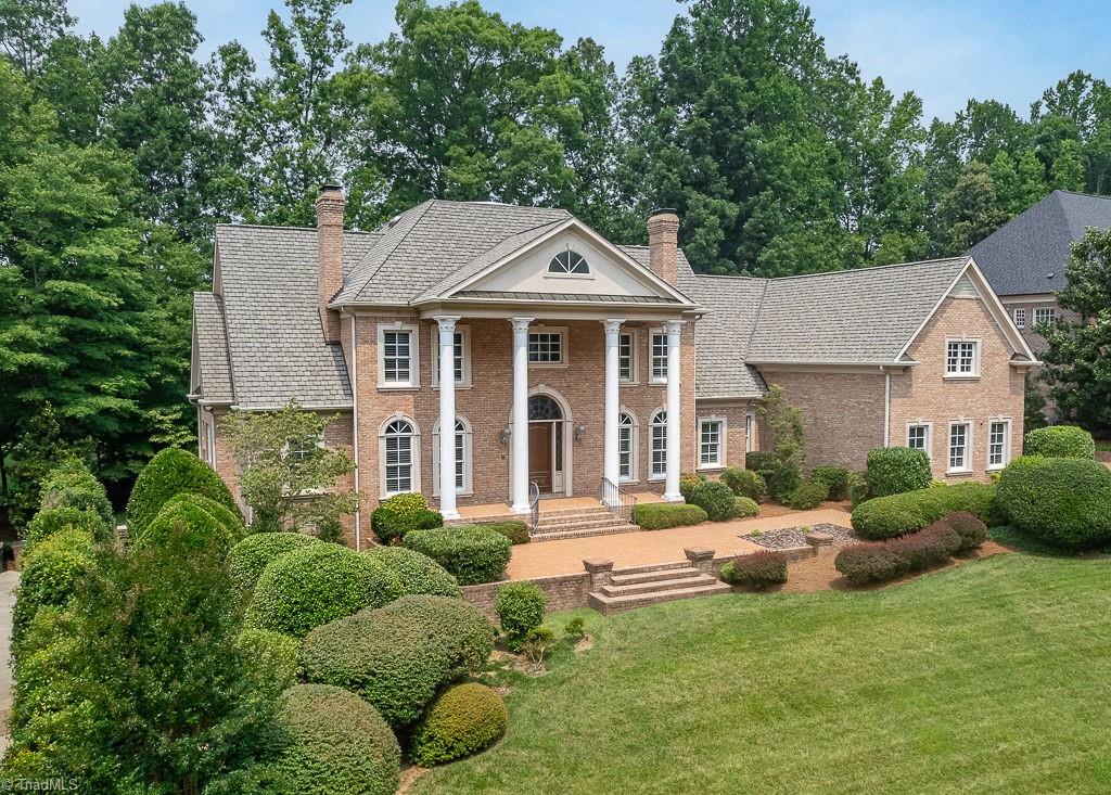 Wonderful Grandover home!
