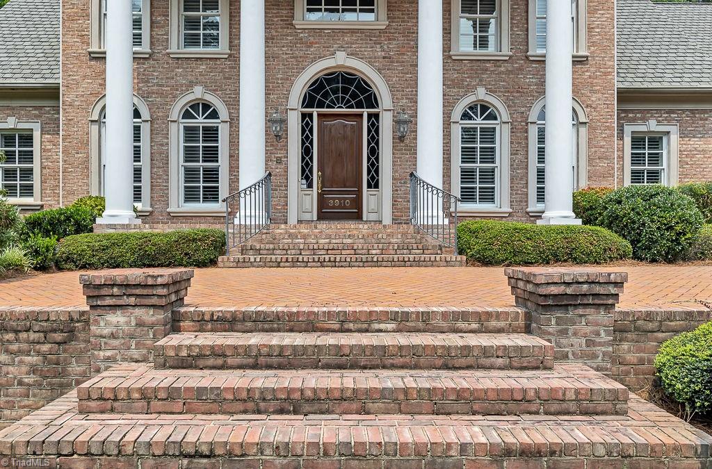 3910 Dover Park Road Greensboro, NC 27407 - Photo 3 of 45