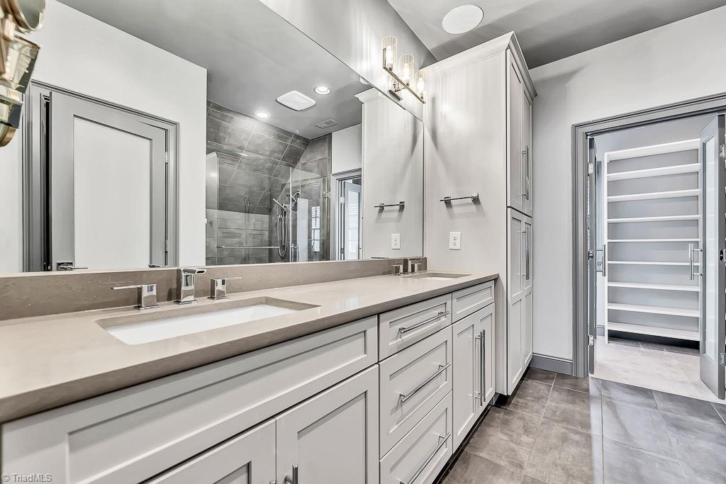 3910 Dover Park Road Greensboro, NC 27407 - Photo 32 of 45